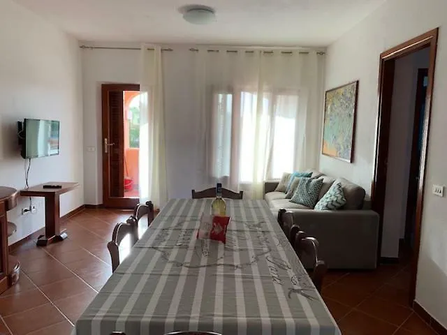 דירות סאן תאודורו La Cinta 2 איטליה